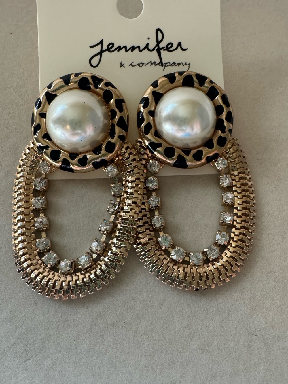 New Jennifer & Company Gold-Tone Pearl with chain rhinestone dangle Earrings